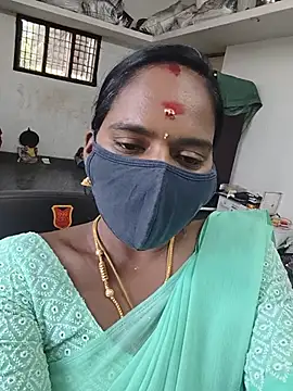 Snapshot of Tamil_Sangeetha chatting on 7, 7, 2026 Tamil Sangeetha online show from 7, 7, 2026