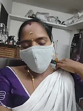 Snapshot of Tamil_Sangeetha chatting on 14, 7, 2026 Tamil Sangeetha online show from 14, 7, 2026