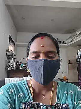 Snapshot of Tamil_Sangeetha chatting on 15, 7, 2026 Tamil Sangeetha online show from 15, 7, 2026