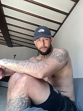 Dhouglasss online show from 9, 5, 2026