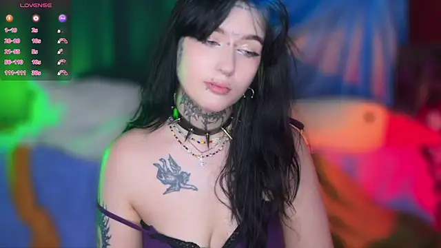 CallmeDistress online show from 25, 4, 2026