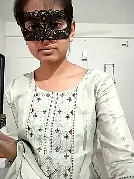 sexy couple liv online show from 8, 5, 2026