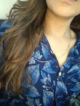 riyaa sexyy online show from 14, 7, 2026