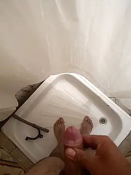 adams0224 online show from 28, 4, 2026