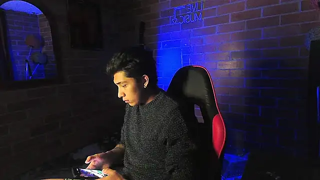 ethann2  online show from 4, 4, 2026