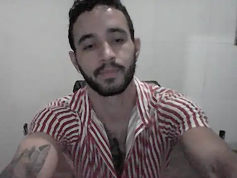 Snapshot of NoxxVx chatting on 5, 5, 2026 NoxxVx online show from 5, 5, 2026