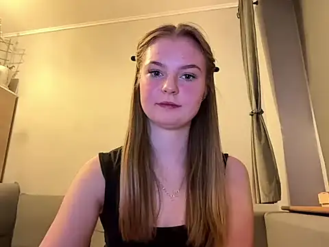 MargaretCutegirl online show from 13, 4, 2026