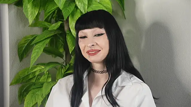 BreannaBetesh online show from 3, 4, 2026