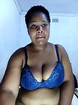 Snapshot of SweetLizie91 chatting on 2, 4, 2026 SweetLizie91 online show from 2, 4, 2026