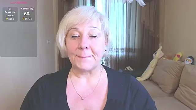 Milane Milky online show from 17, 4, 2026