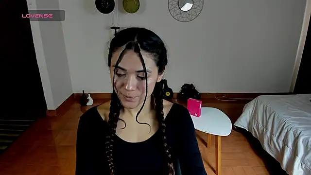 FreyaRouge online show from 25, 4, 2026