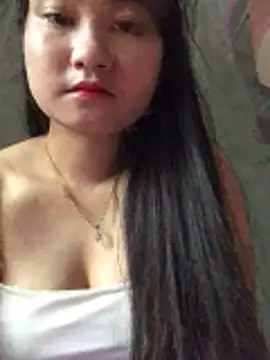 Linh Hoang online show from 19, 4, 2026