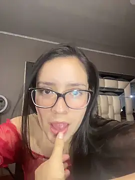 kimhurtado online show from 1, 4, 2026