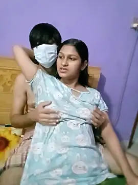 Jerin Couple61 online show from 4, 6, 2026