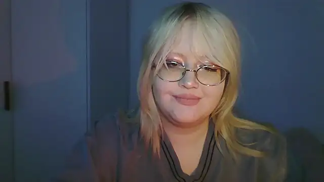 Snapshot of Elayne_Sweet chatting on 29, 5, 2026 Elayne Sweet online show from 29, 5, 2026
