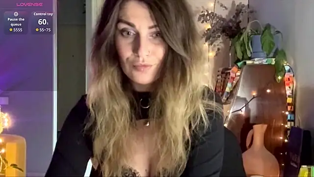 Rita Tease online show from 8, 5, 2026