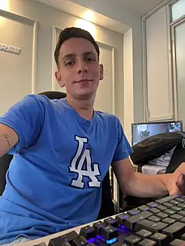 Liam Fiire online show from 25, 5, 2026