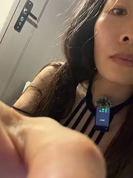 Snapshot of Xiaoyunduo1 chatting on 20, 5, 2026 Xiaoyunduo1 online show from 20, 5, 2026
