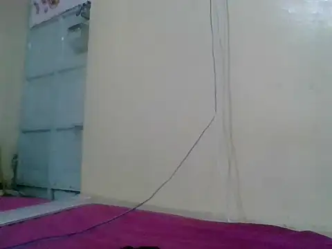 Thandiwe2003 online show from 30, 4, 2026