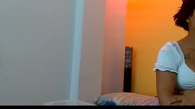 18dulcegatita online show from 1, 4, 2026