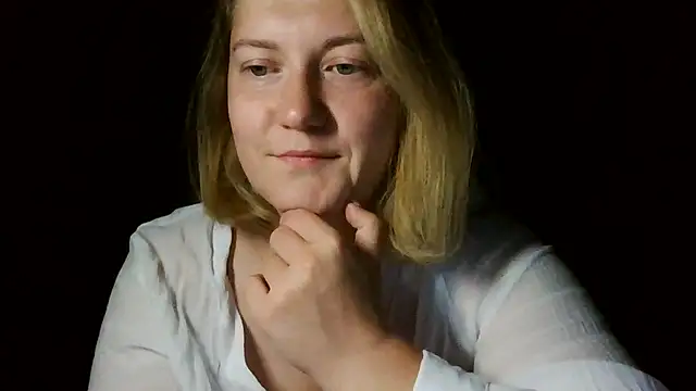 TinaKittyX online show from 30, 5, 2026