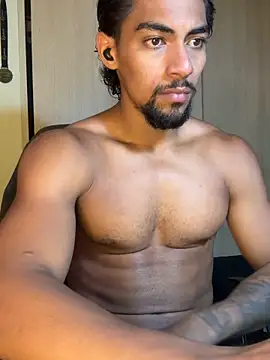 Puck goodfellow online show from 27, 4, 2026