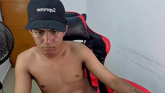 darknigthx online show from 13, 4, 2026