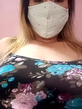 Snapshot of Bristy_BigBoobs chatting on 2, 4, 2026 Bristy BigBoobs online show from 2, 4, 2026