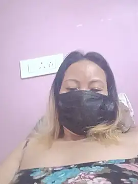 Bristy BigBoobs online show from 28, 7, 2026