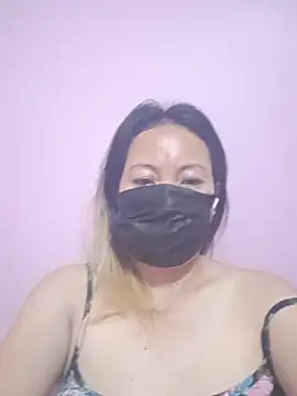 Bristy BigBoobs online show from 28, 7, 2026