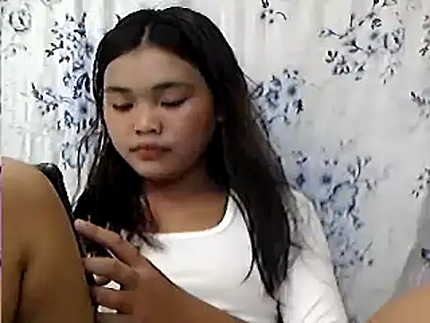 AsianPinay18 online show from 26, 4, 2026