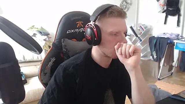 White eyebrow online show from 2, 4, 2026