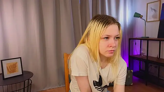 OliviaCaffery online show from 8, 5, 2026