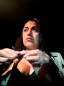 Snapshot of Lesli_26 chatting on 7, 4, 2026 Lesli 26 online show from 7, 4, 2026