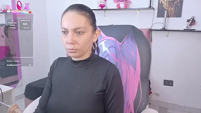 karlaaHott online show from 8, 6, 2026