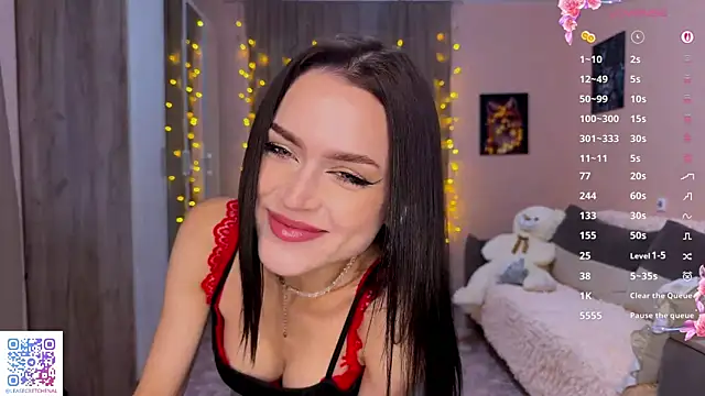 PlayfulLea online show from 18, 7, 2026