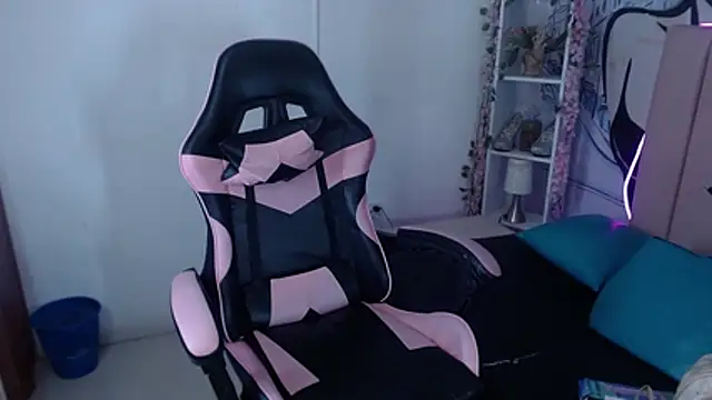 adulce pinkcm online show from 29, 4, 2026