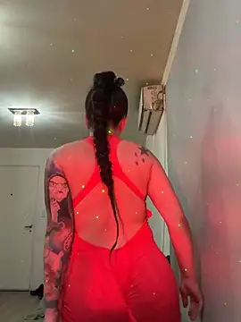 Snapshot of Alma_sensual chatting on 8, 4, 2026 Alma sensual online show from 8, 4, 2026