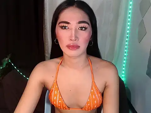 Snapshot of urasiankylie chatting on 6, 6, 2026 urasiankylie online show from 6, 6, 2026