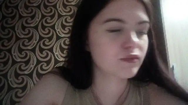 Snapshot of KikiAmino chatting on 20, 6, 2026 KikiAmino online show from 20, 6, 2026