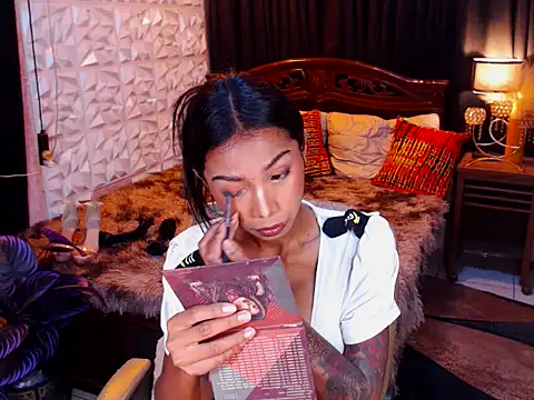 SluttyWhoreAra online show from 12, 4, 2026