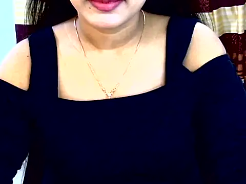 Snapshot of Noor_Zarin chatting on 16, 4, 2026 Noor Zarin online show from 16, 4, 2026