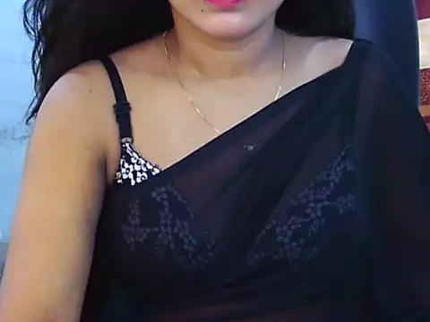 Snapshot of Noor_Zarin chatting on 18, 4, 2026 Noor Zarin online show from 18, 4, 2026
