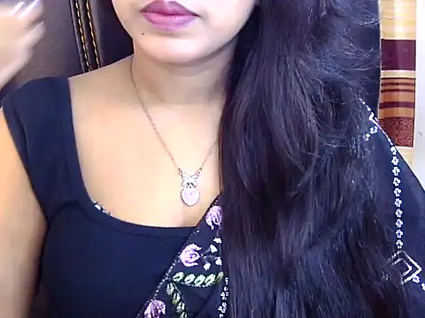 Snapshot of Noor_Zarin chatting on 27, 4, 2026 Noor Zarin online show from 27, 4, 2026