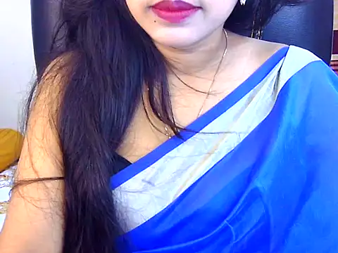 Snapshot of Noor_Zarin chatting on 18, 5, 2026 Noor Zarin online show from 18, 5, 2026