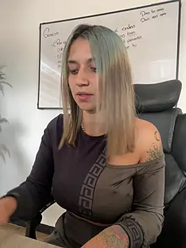 Isabella varella- online show from 21, 7, 2026