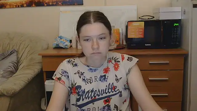 JessicaHolland1 online show from 6, 7, 2026