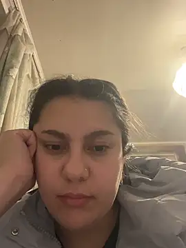 Mary Lia online show from 29, 4, 2026