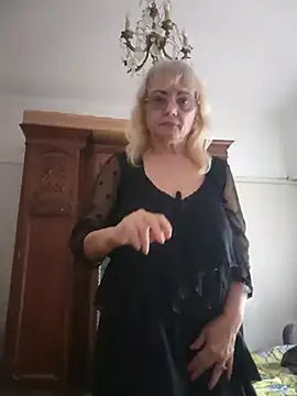 MatureElegantWidow online show from 29, 7, 2026