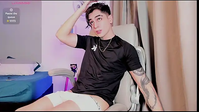 Snapshot of Thiago_angel chatting on 3, 4, 2026 Thiago angel online show from 3, 4, 2026